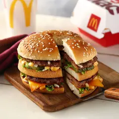マクドナルド ベトナム グエンフエ ストアー