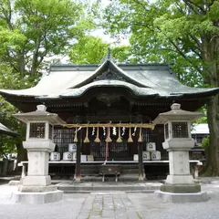 八剣神社