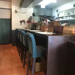 シェ・ポーズ