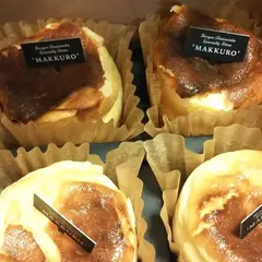 バスクチーズケーキ専門店 MAKKURO ホワイティうめだ店