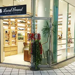 Local Brand 横浜ベイクォーター店