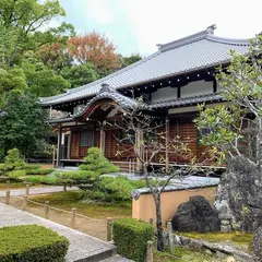 洞光院