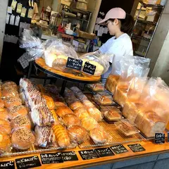 ゴンノベーカリー（gonno bakery market）