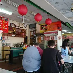 台南度小月担仔面
