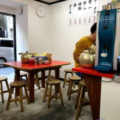 元祖ラーメン元長屋（がんながや）