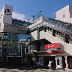 カリヨン広場