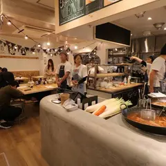 野菜を食べるごちそうとん汁 ごちとん ホワイティうめだ店
