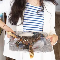 Lobster Bar