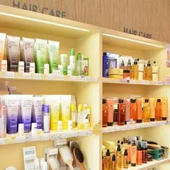 Cosme Kitchen BEAUTY 博多阪急店