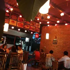 Restaurant & Cafe Tuấn