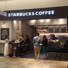 スターバックス リザーブ バー LUCUA osaka 地下２階店