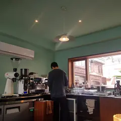 LAKE Coffee Bar