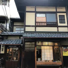 尾杉商店