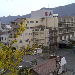 ホテル雄山 [Japanese-style hotel "YUUZAN"]