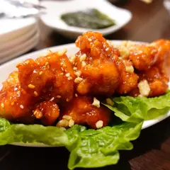 ナムデムン