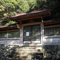 護皇神社