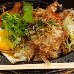 焼きそばは飲み物 ニュー新橋ビル店