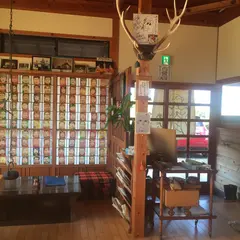 あだち