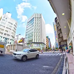 ＪＲ新宿駅東口駅前広場
