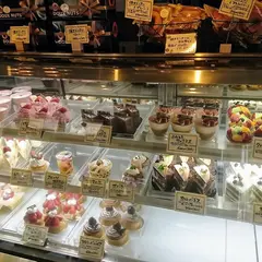 ボンヌジュルネアンファン