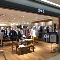 SHIPS グランフロント大阪店