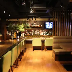 J’s Bar 有楽町 | バー ショットバー カクテル ウィスキー バーボン スコッチ 貸切 二次会 団体 ＜ whiskey bourbon scotch 酒吧＞