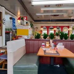 ファミリーレストランニューたから
