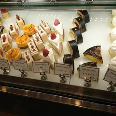 アンジェリーナ 氷川台店