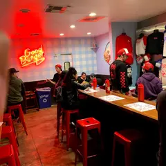 Monty's Good Burger