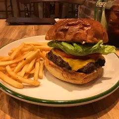 OM NOM NOM