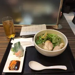 フォーナム