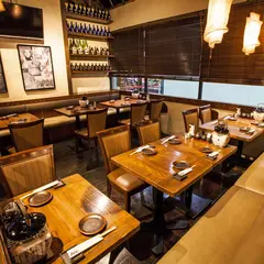 九州熱中屋 錦糸町LIVE｜居酒屋 飲み放題 宴会 飲み屋 馬刺し 刺身 餃子 もつ鍋