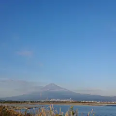 富士川河川敷グラウンド