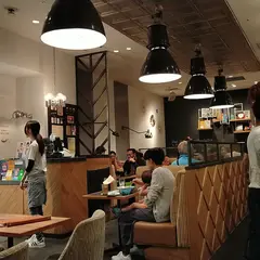 WIRED CAFE京都Porta