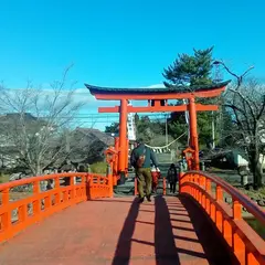 涼ケ岡八幡神社