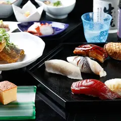 鮨処よね山