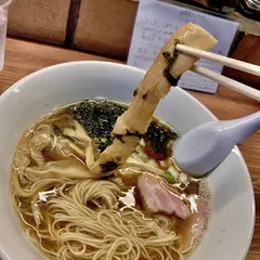 福岡 煮干しラーメン nibora（にぼら）