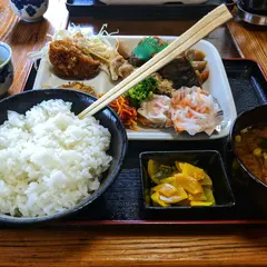 すずめ食堂