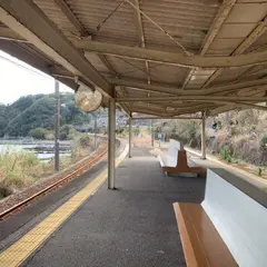 湯川駅