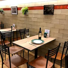 Bar Martinez