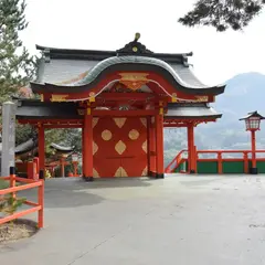 太鼓谷稲成神社 神門