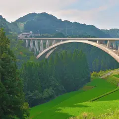 朧大橋