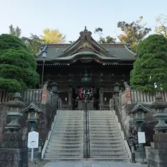 新勝寺仁王門