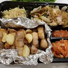 韓国料理 豚兄 とにぃ