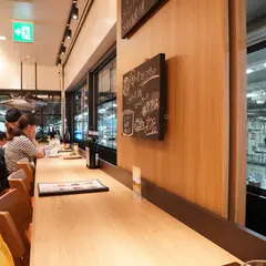 OSAKA na kitchen阪急梅田駅3F改札内店