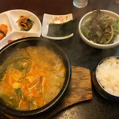 韓国料理 ソウル亭