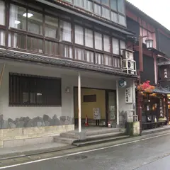 みよし旅館