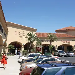 カマリロ・プレミアム・アウトレッツ