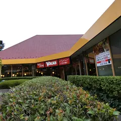 フォルクス　イースト21店