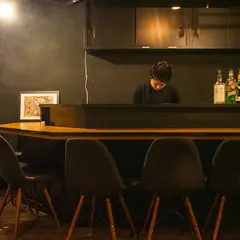 SHISHA CAFE『fumus』（シーシャ・水タバコ フムス）大阪梅田・お初天神店